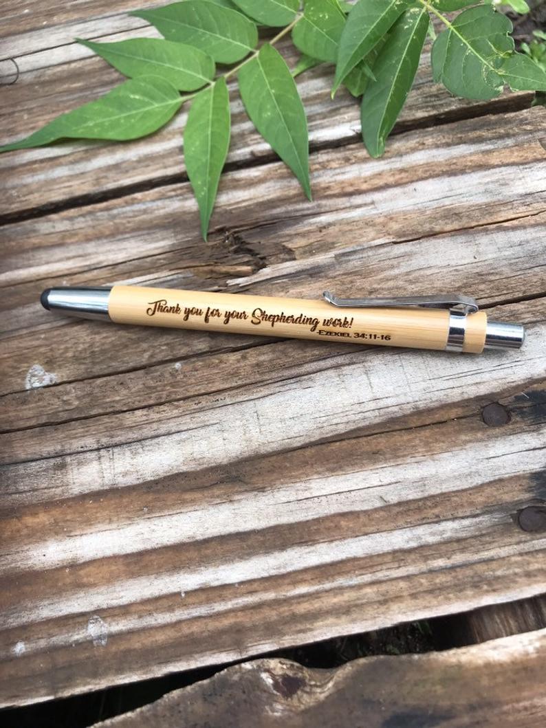 Personalized Bamboo Stylus Pens - Pioneer School Gifts & Gifts for Brothers  - Shared by Regalitos Para Ti - Discover unique handmade / designed gifts and support small businesses